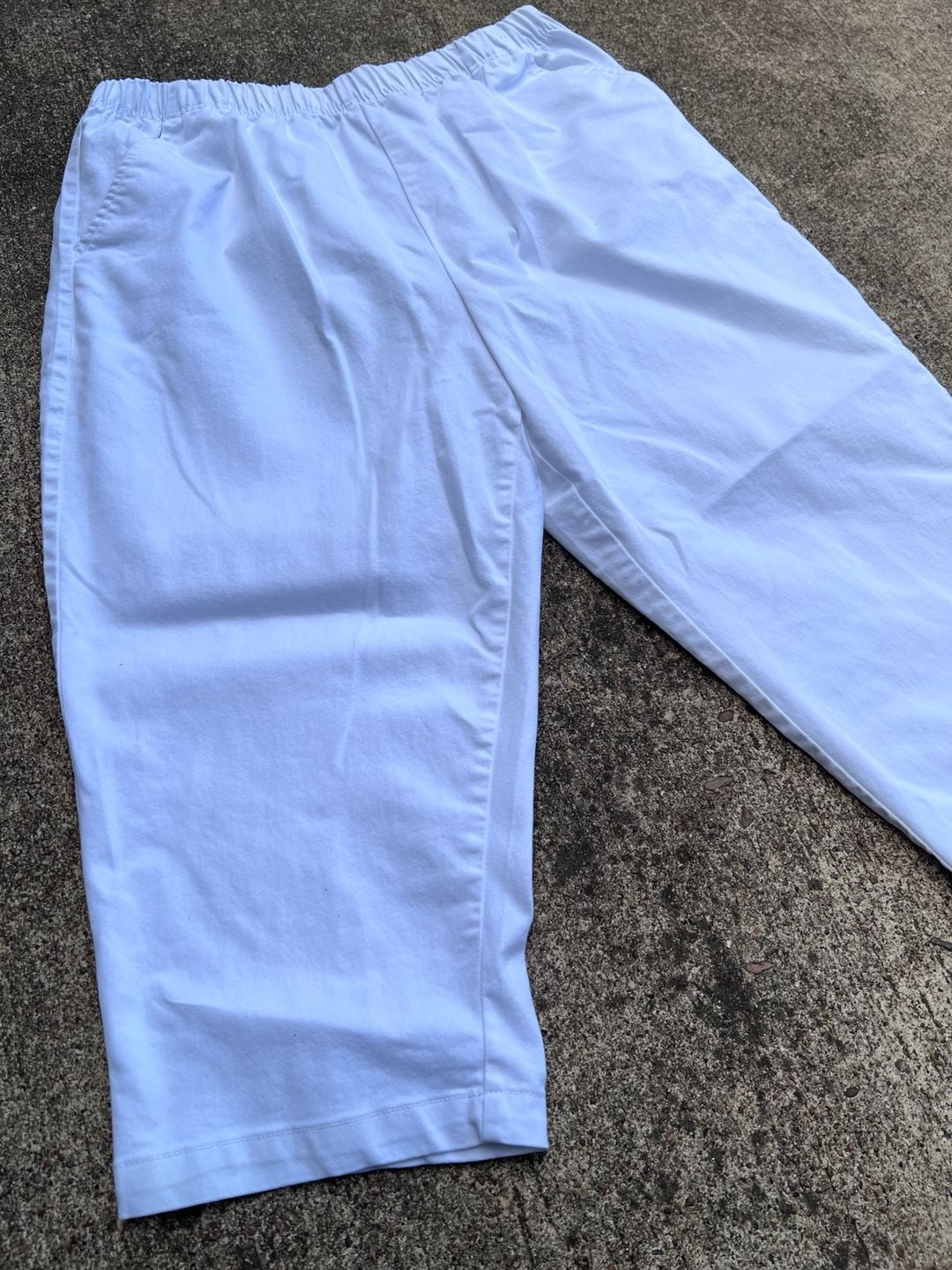 Z- American Sweetheart Style K82 Pull-On Capri Pants Size XL White 3