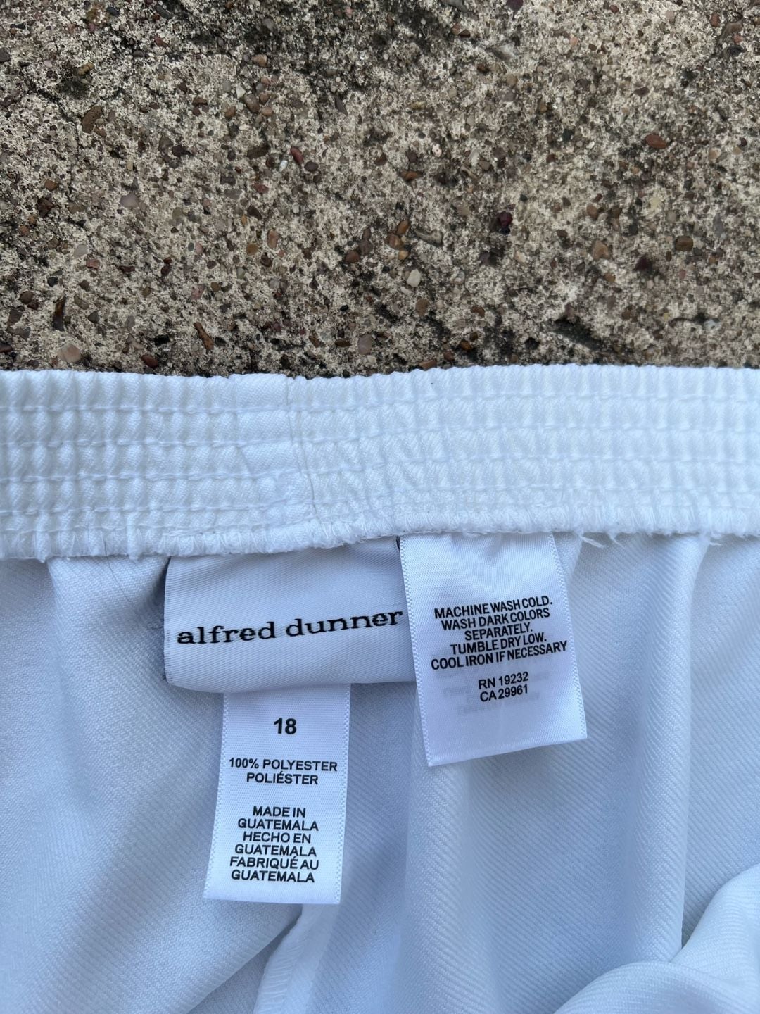 Z- Alfred Dunner Capri Pants Size 18 White Pull On Elastic Waist 5
