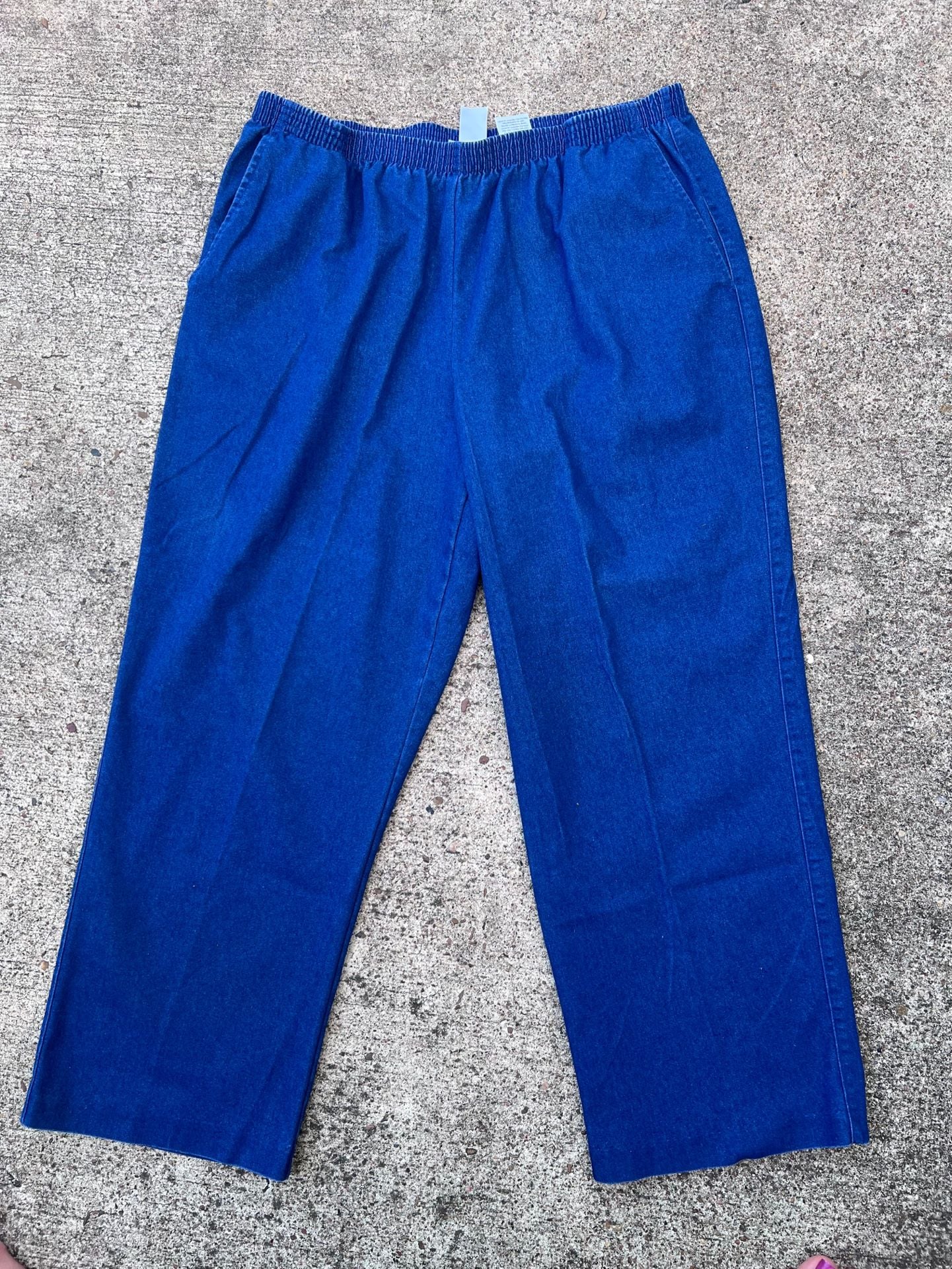 Z- Alfred Dunner Pull-On Pants Size 16P Blue Denim Elastic Waist 2