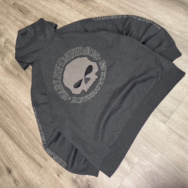 Harley Davidson Willie G Skull Hoodie Gray w/ Sleeve Graphics

