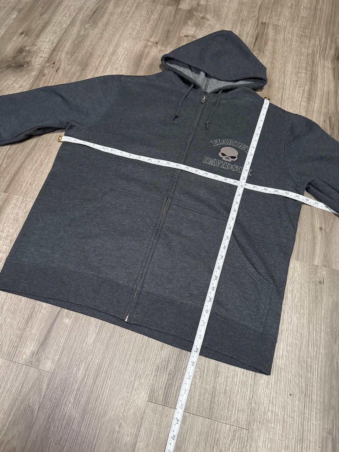 Harley Davidson Willie G Skull Hoodie Gray w/ Sleeve Graphics

 7