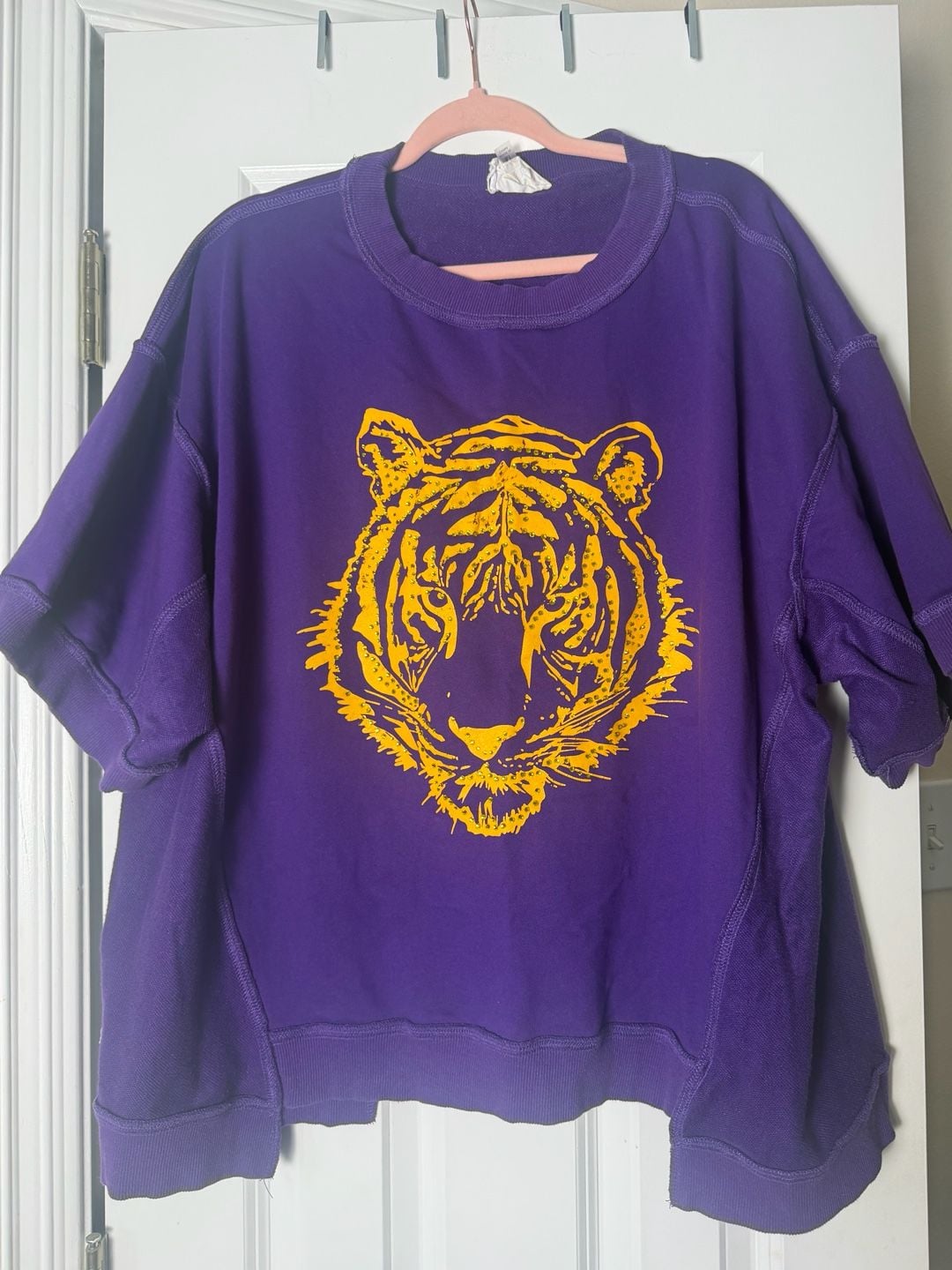Fantastic Fawn Tiger Face Sweatshirt Size M Purple Yellow Rhinestone 2