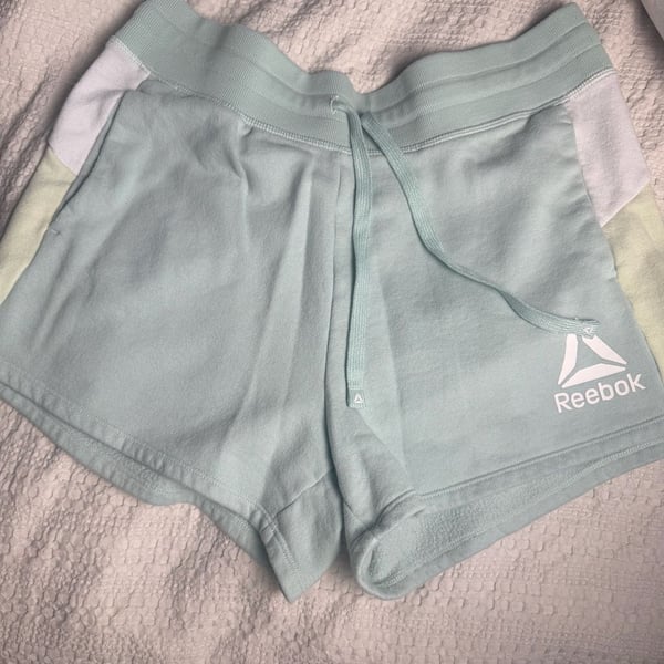 Reebok Color Block French Terry Shorts Size XL Mint Green Athletic Sweat