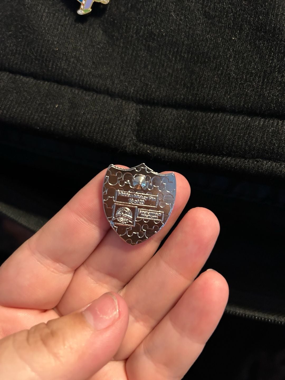 Disney Parks Hidden Mickey Jessica Rabbit Shield Chaser Pin 3