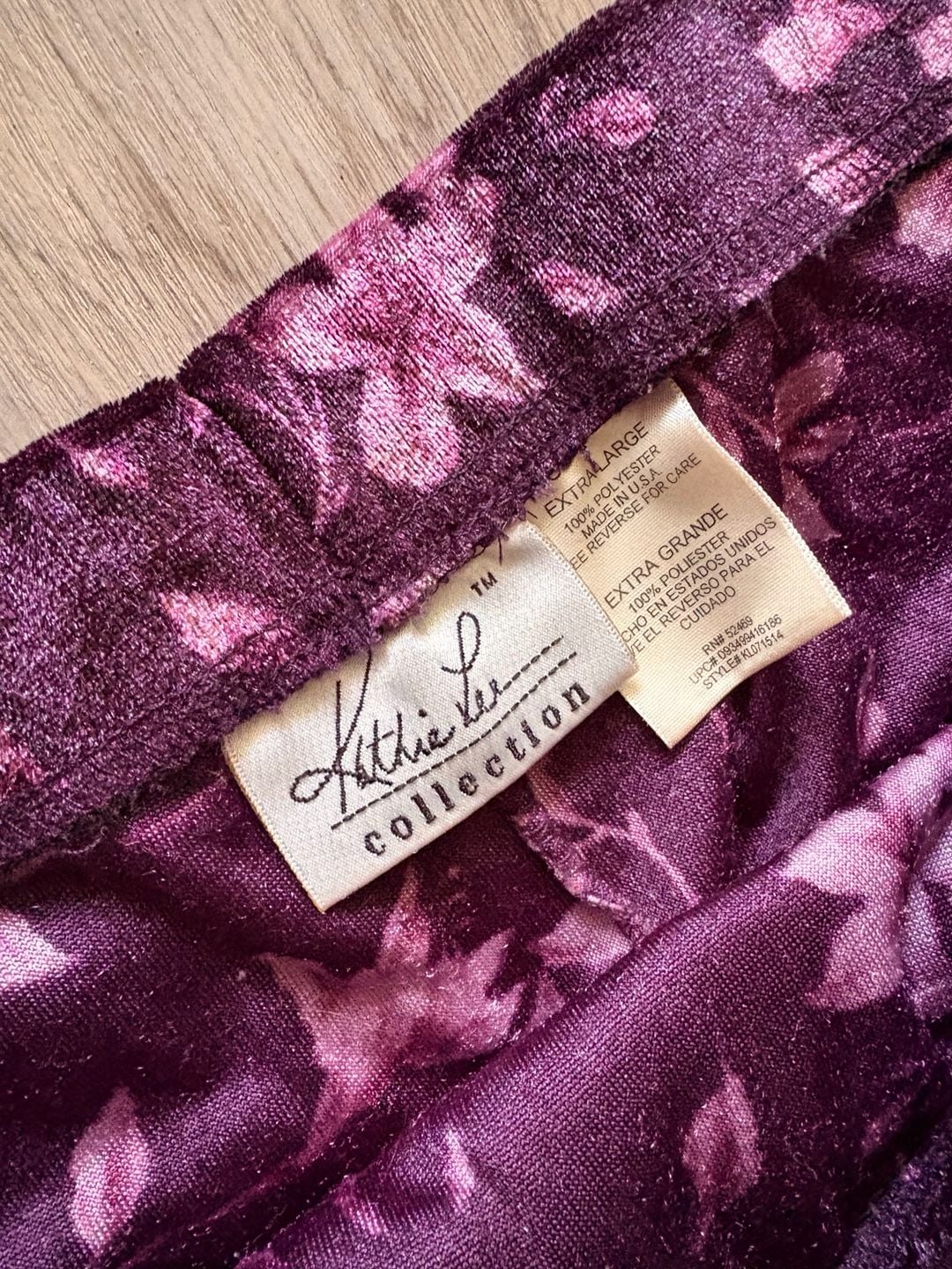 Kathie Lee Collection Skirt Size Extra Large Plum Floral Velvet 6