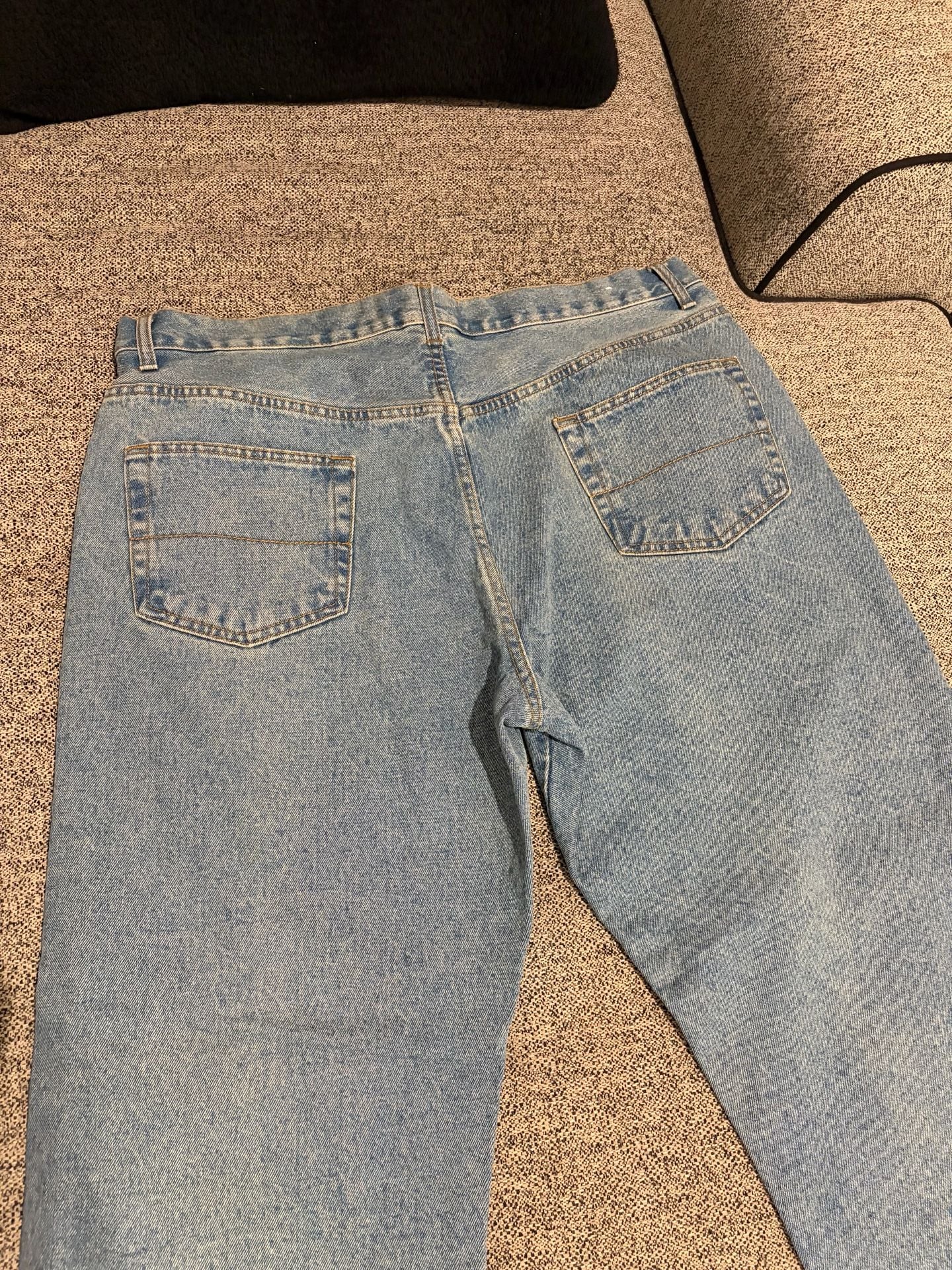 079-Clearwater Outfitters Jeans Size 40x32 Light Wash Cotton Denim 3