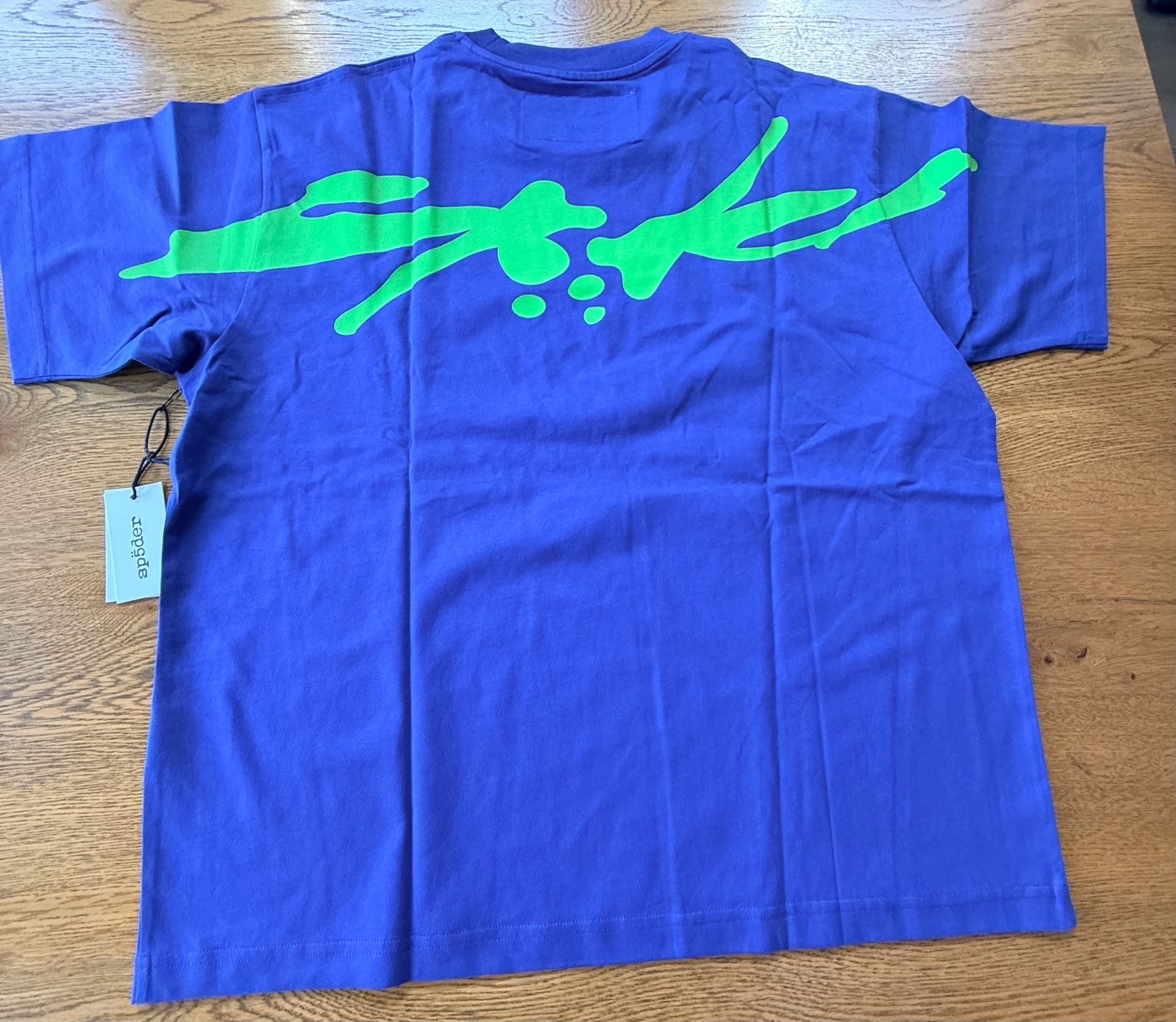 100% Authentic Sp5der Signature Tee Size M Blue Green Graphic T-Shirt 3