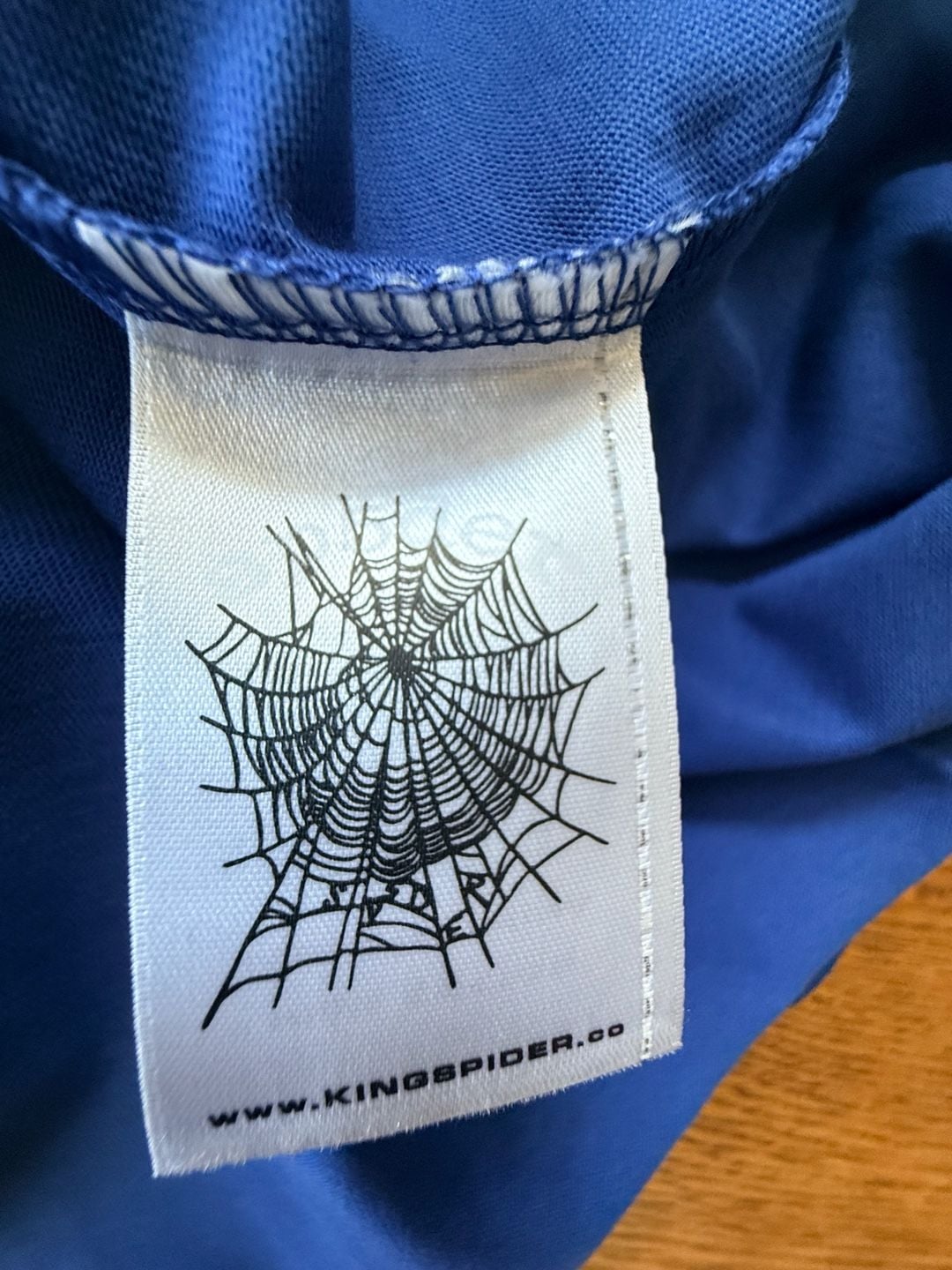 100% Authentic Sp5der Signature Tee Size M Blue Green Graphic T-Shirt 6