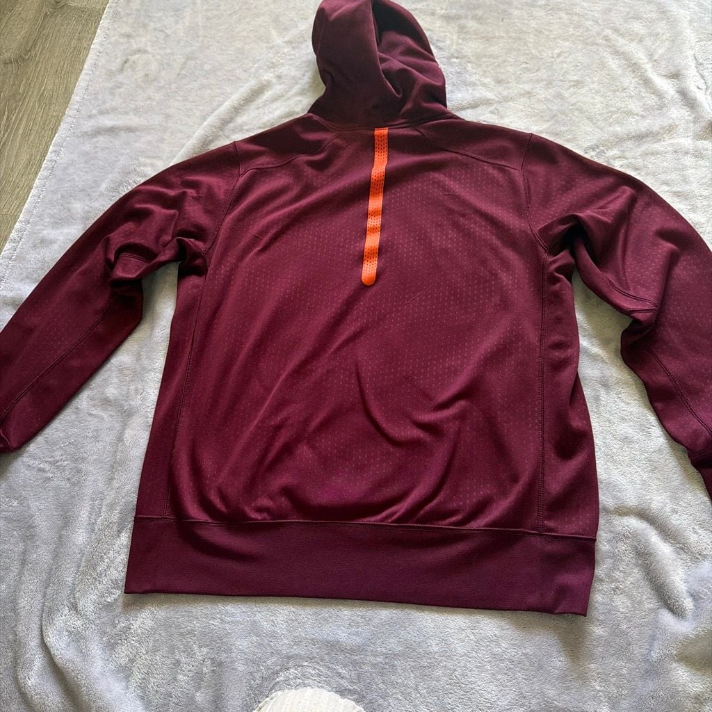 Nike Virginia Tech Hokies Therma-Fit Hoodie Size L Maroon 2