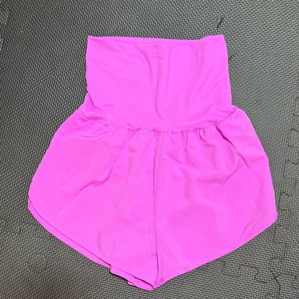 Zenana NEW shorts Size S Pink