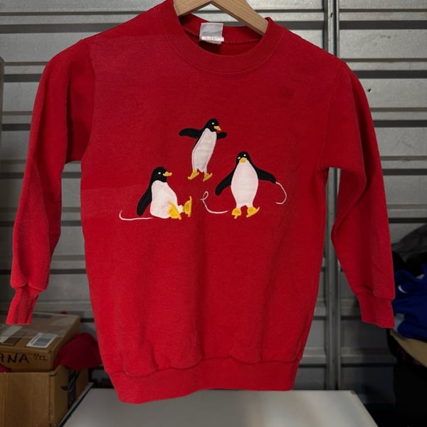 Penguin’s Playing Vintage Embroidered Sweatshirt 
Youth Medium