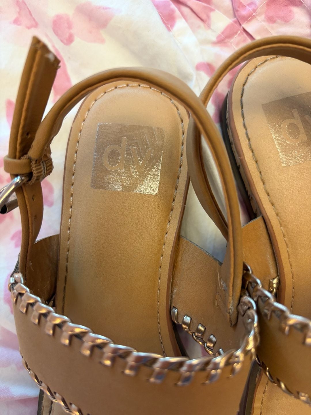 DV by Dolce Vita Flint Sandals Size 8 Tan Cognac Double Strap 3