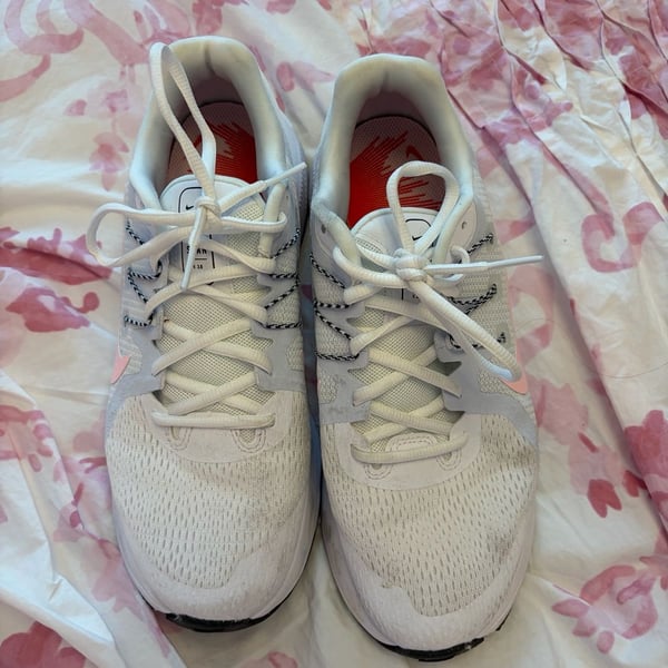 Nike Zoom Span 3 Size 9 White Pink Running Shoes CQ9267-105
