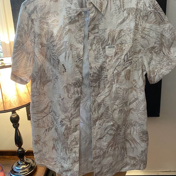 GUESS Short Sleeve Button Up Shirt Size S White Floral