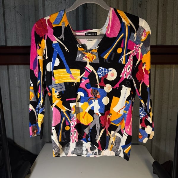 Avvenire Sweater Petite M Multicolor Abstract City Girl Print