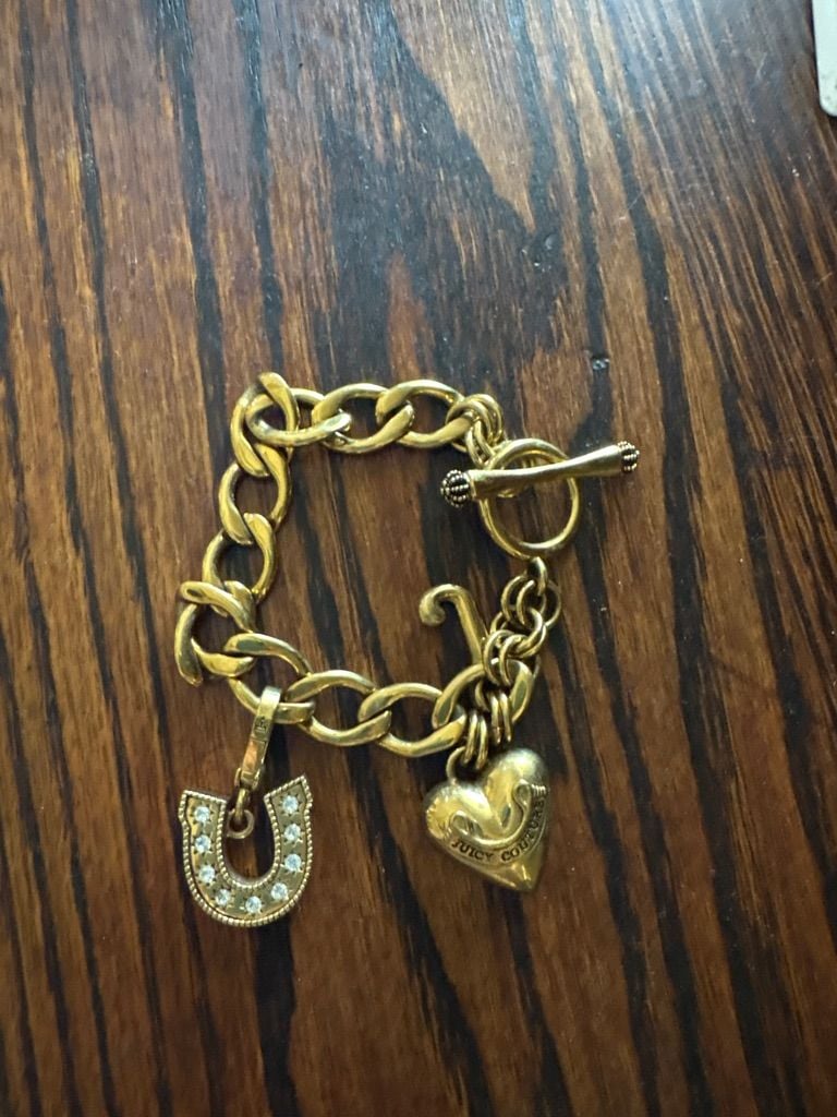 Juicy Couture Gold Charm Bracelet 2
