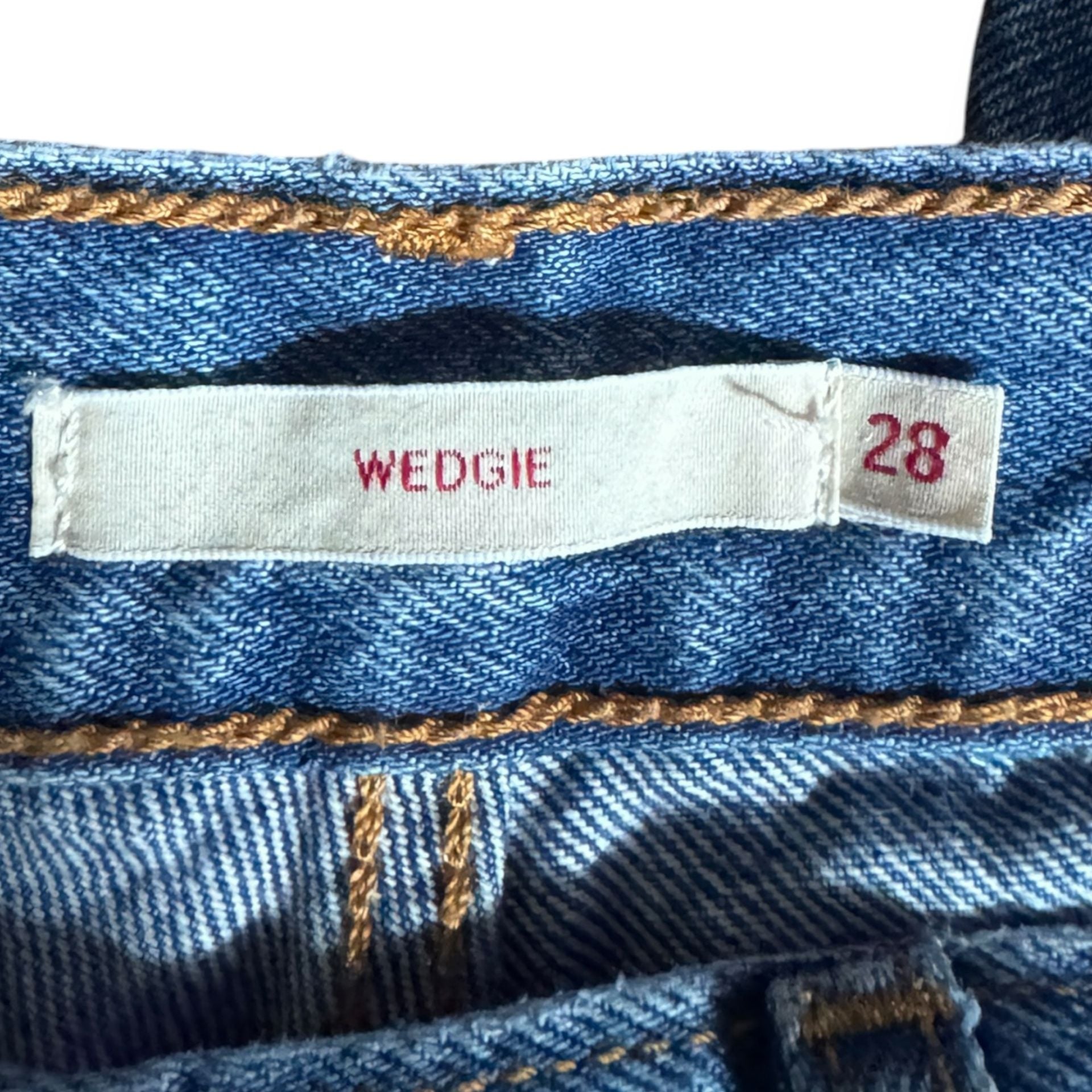 Levi's Premium Wedgie Straight Distressed Blue Denim Jeans Sz 28 11