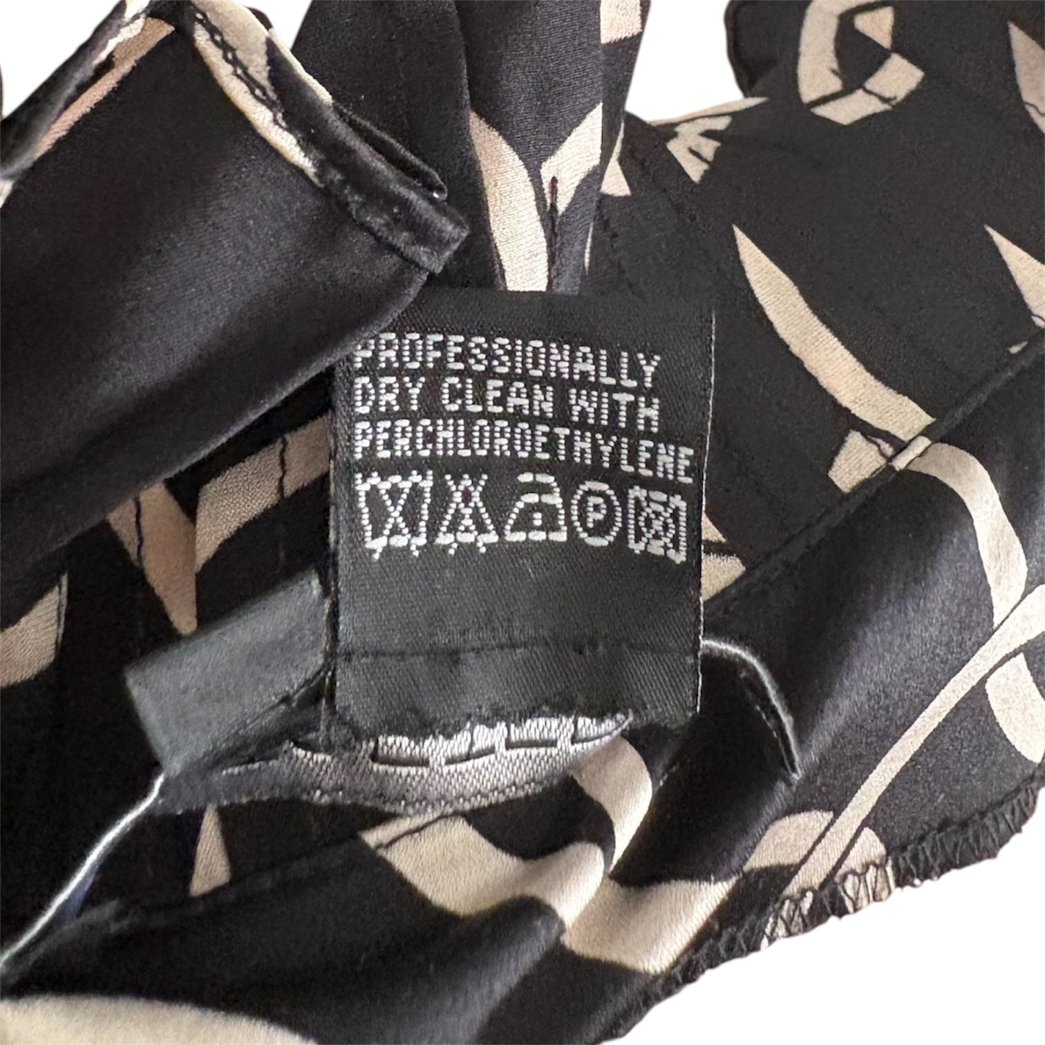 Etcetera Silk Blend Blouse Chain Print Black  Size 10  9