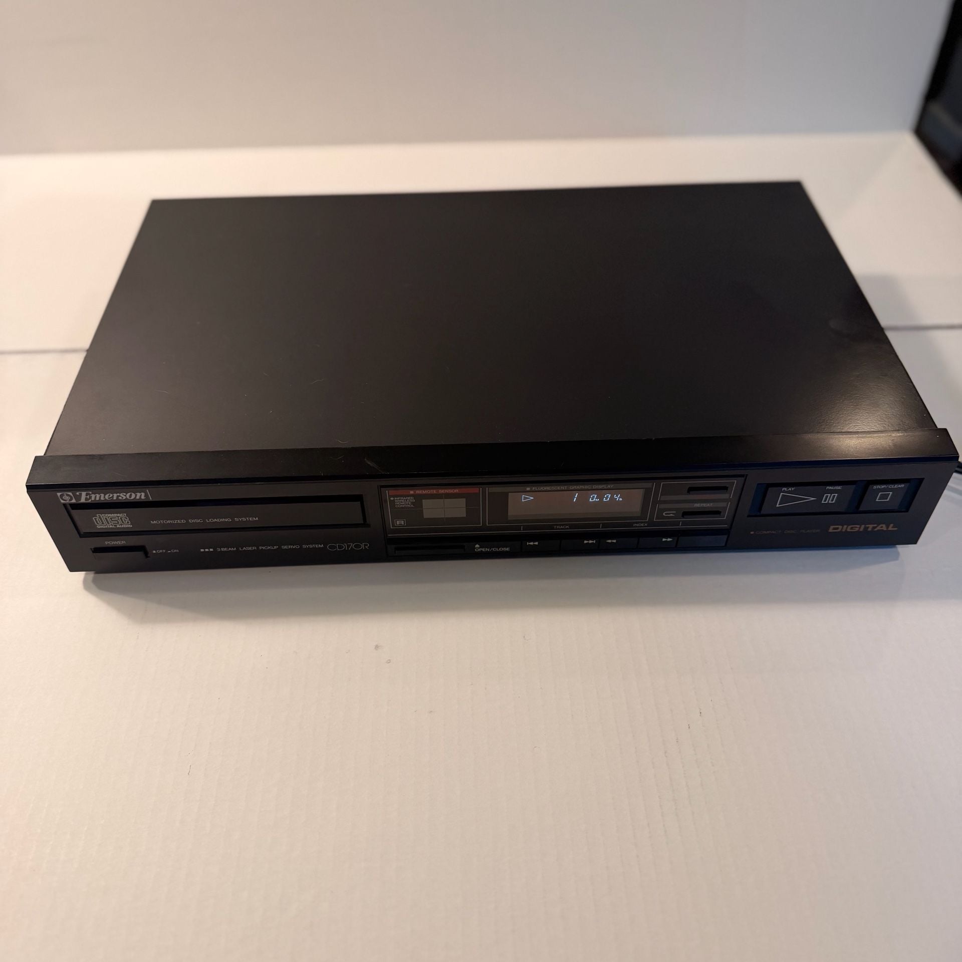 Emerson CD170R Vintage Compact Disc Player (CD Player) Tested/Works (No Remote) 3