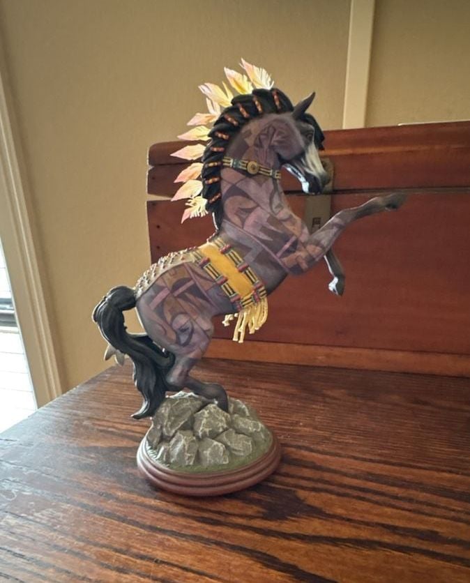 Hawthorne Village Shaman Spirit Pony Sculpture Laurie Prindle 1