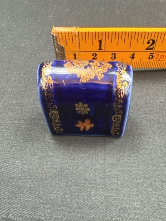 Limoges Castel France Cobalt Blue Porcelain Miniature Trunk 3