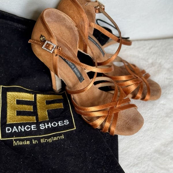 EF Dance Shoes Size 35 Tan Satin/Suede Latin Ballroom Heels 3.5” heel