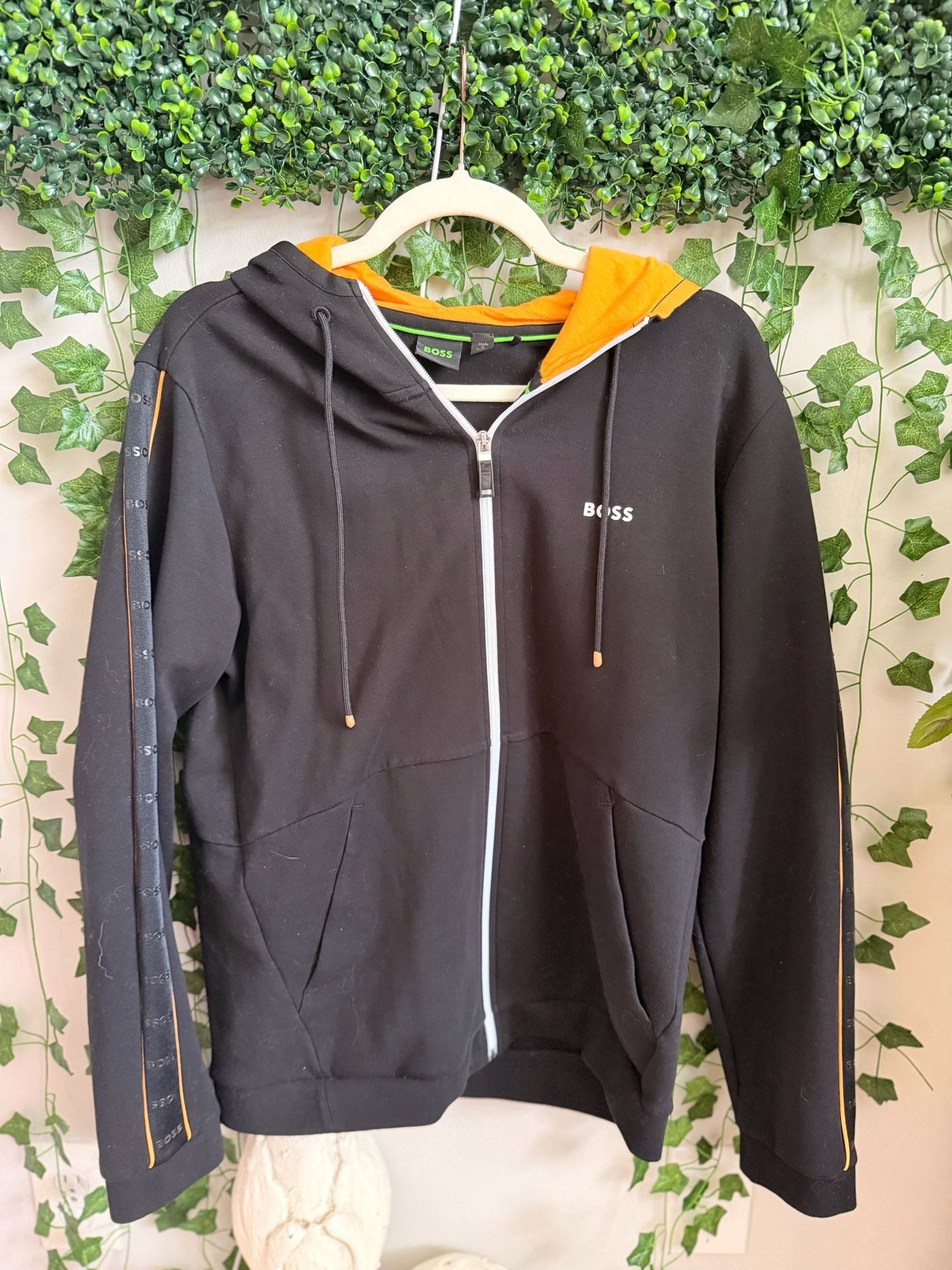 Product thumbnail 2