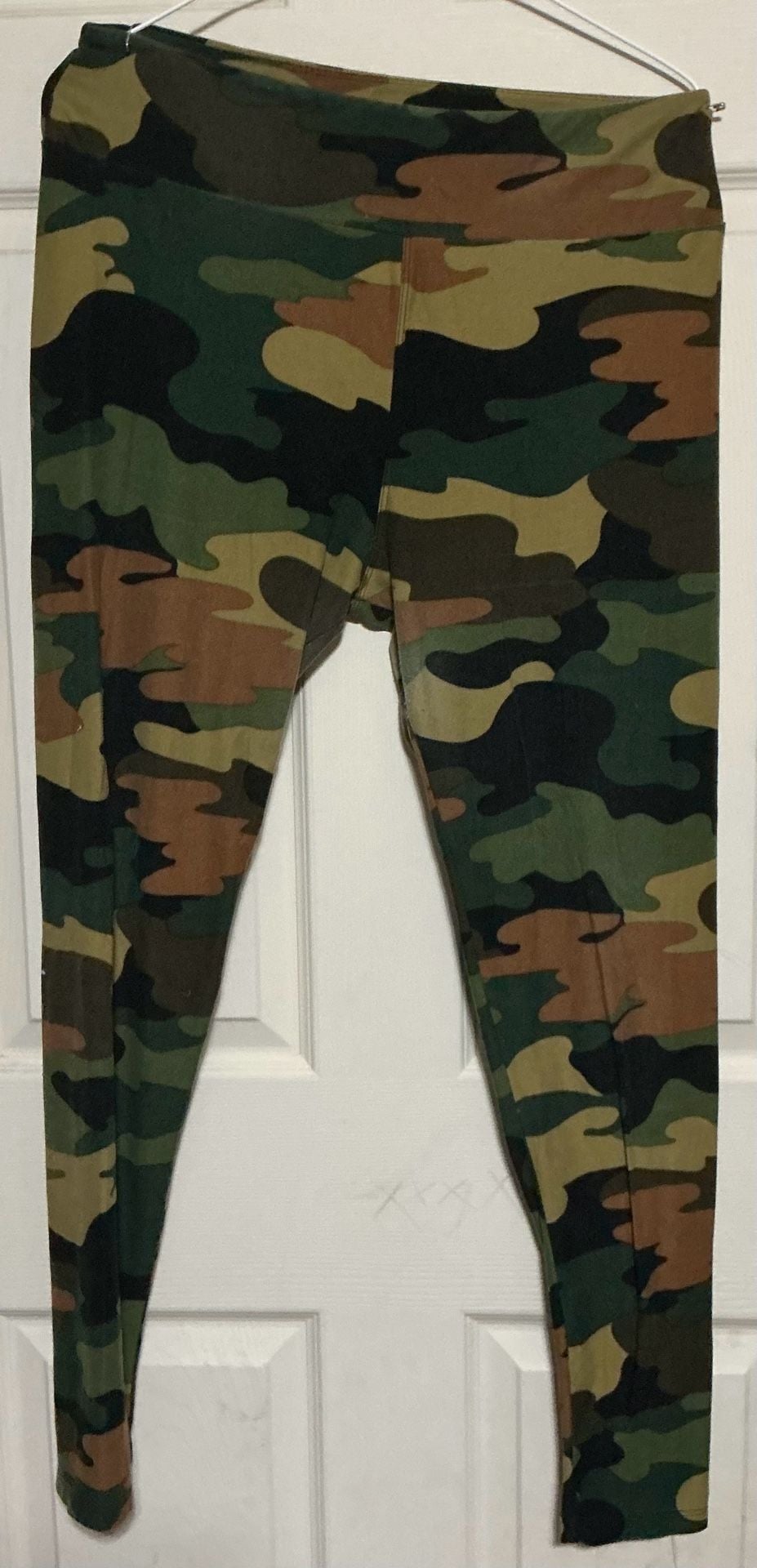 LuLaRoe Camouflage Leggings Green Camo Print 2