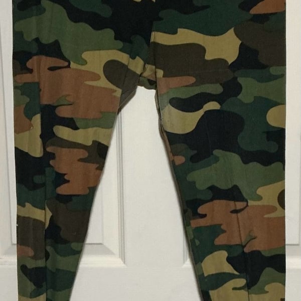 LuLaRoe Camouflage Leggings Green Camo Print