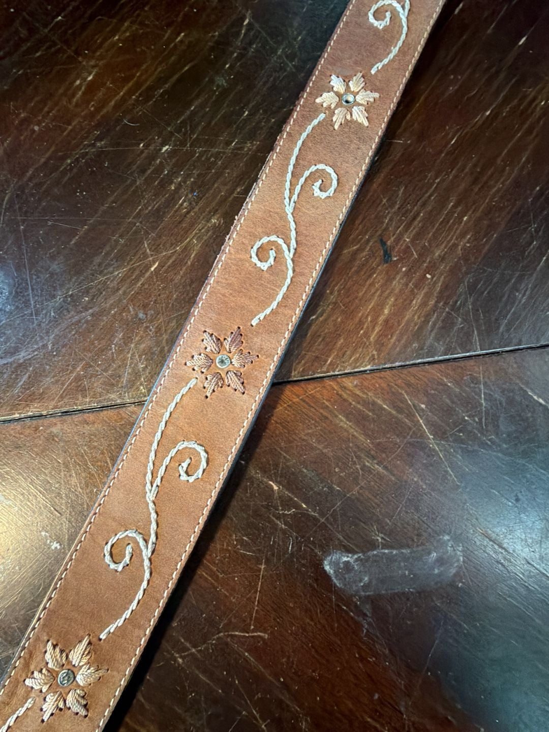 Sterling & Stitch Glitz Western Belt Tan Leather Rhinestone Size S 8