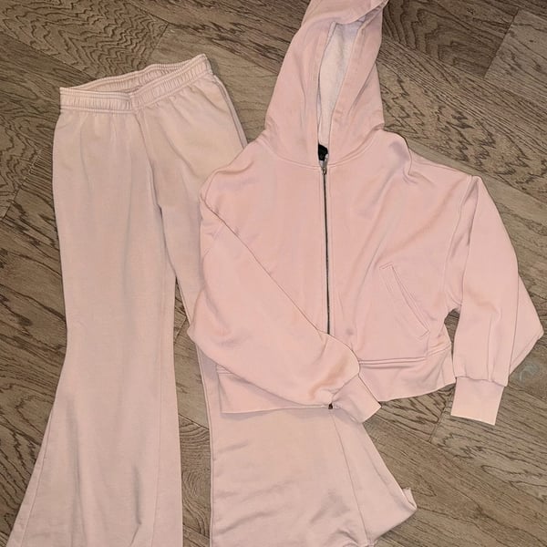 Wild Fable Zip Up Hoodie & Flare Sweatpants Set Size S Pink