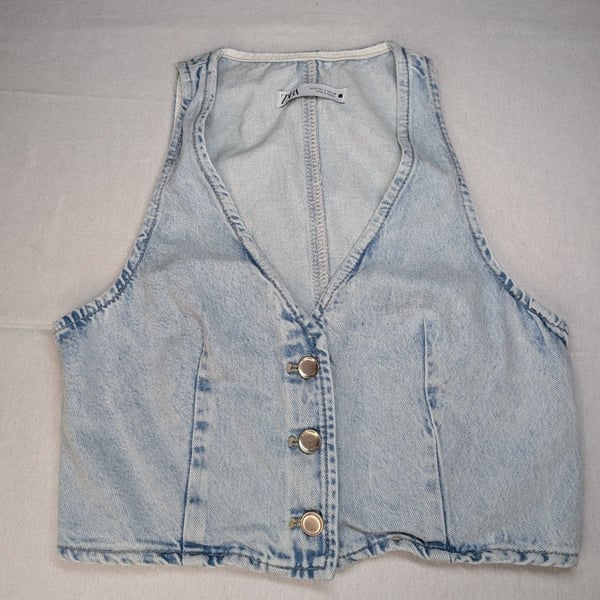 Zara Denim Vest Size S Light Blue Cropped Button Front