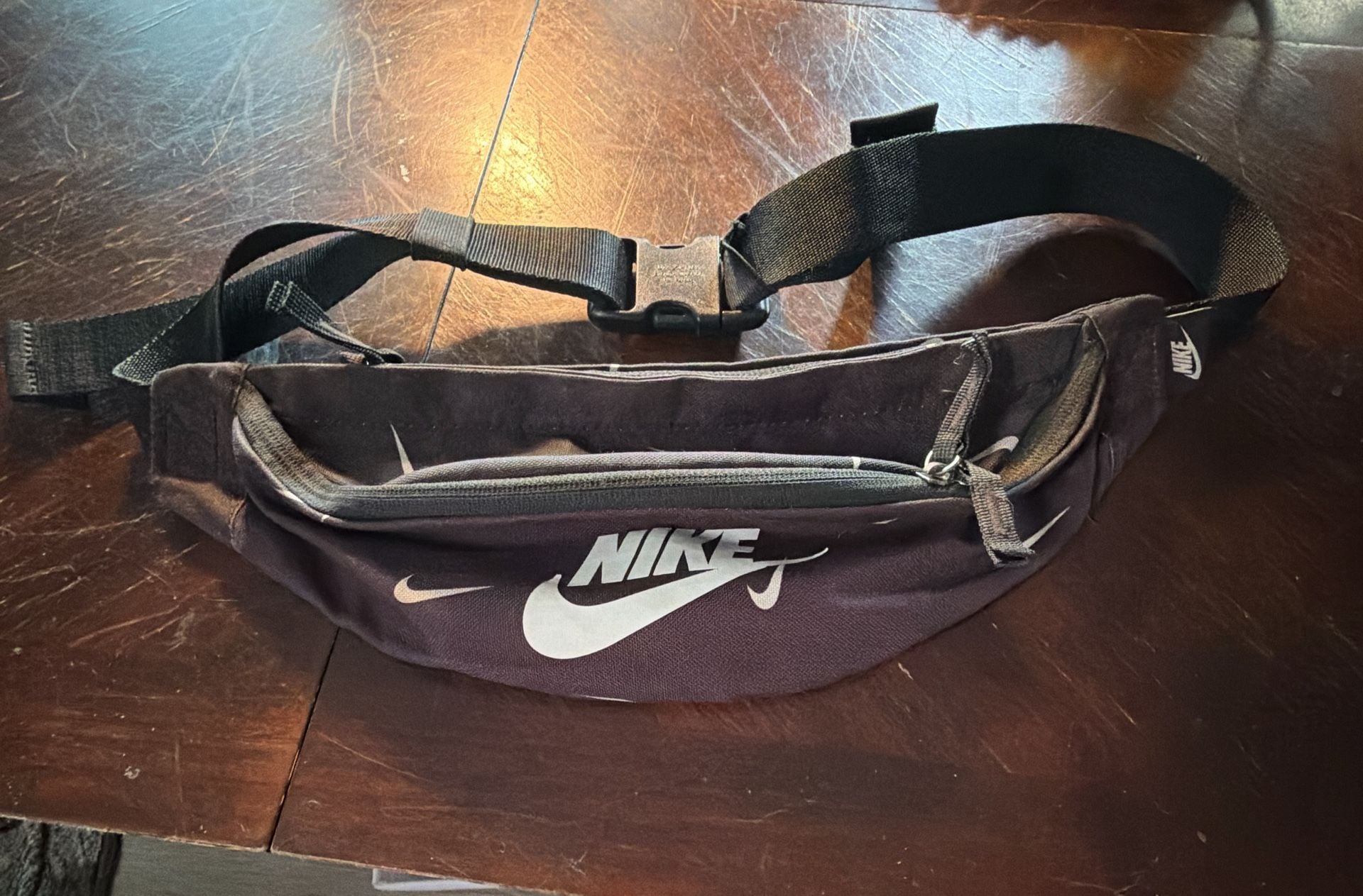 Nike Heritage Hip Pack Black All-Over Swoosh Print Belt Bag 2
