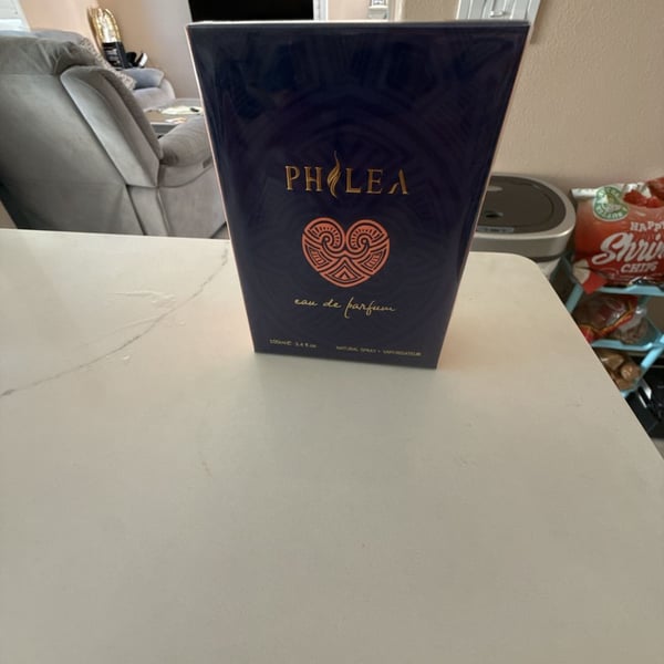 Philea Eau de Parfum Size 3.4 fl oz Natural Spray Vaporisateur