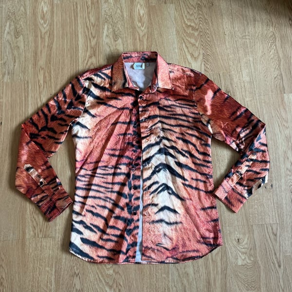 SSS World Corp Tiger Print Satin Top Mens Size L Orange Long Sleeve SS19 Runway