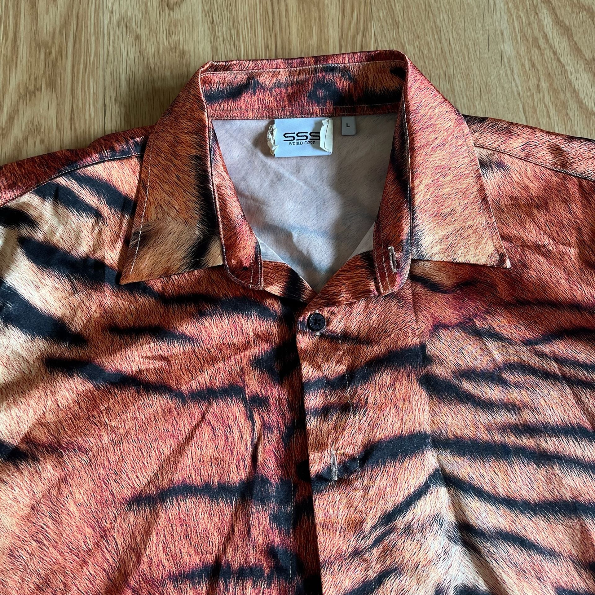 SSS World Corp Tiger Print Satin Top Mens Size L Orange Long Sleeve SS19 Runway  7
