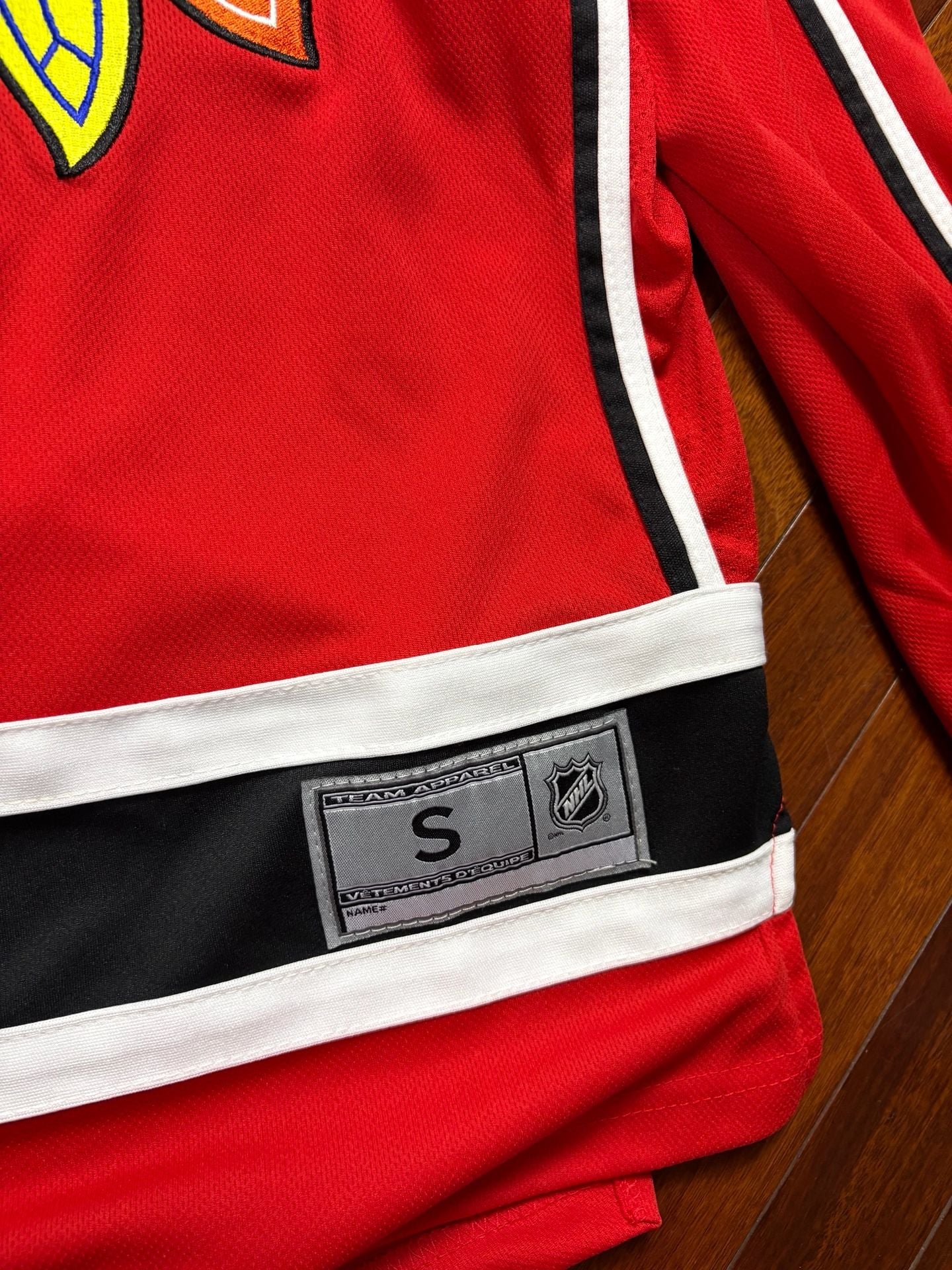 NHL Chicago Blackhawks Hockey Jersey Men’s Small Red 4