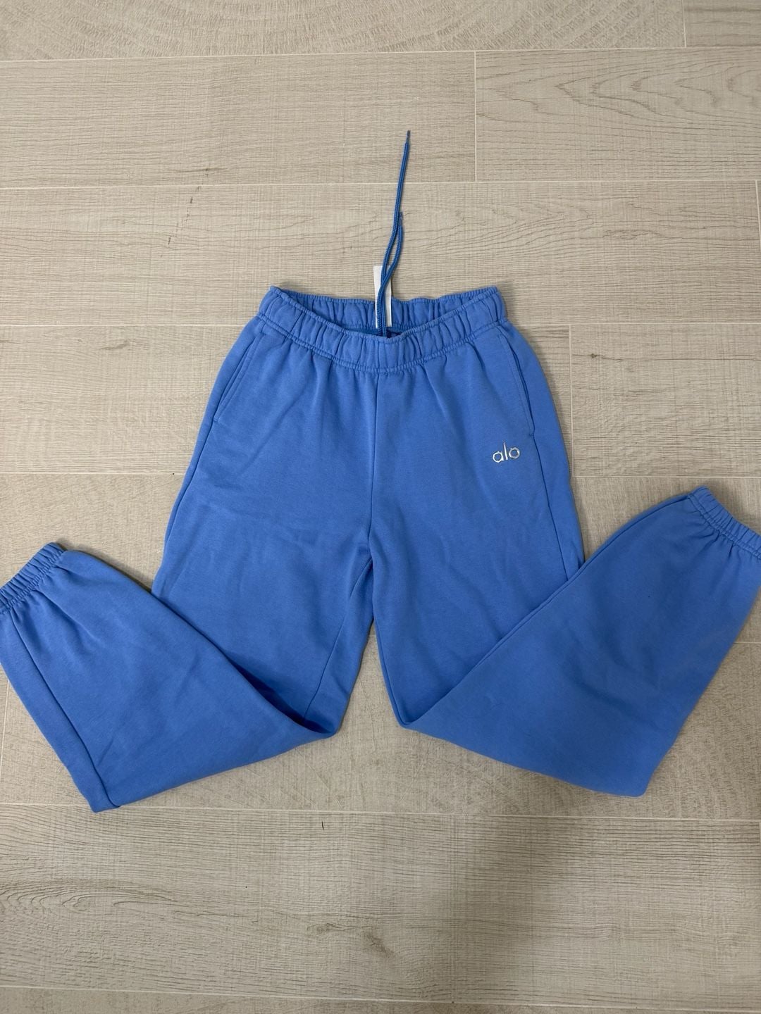Alo Yoga Accolade Sweatpants Size XS Crystal Clear Blue 2