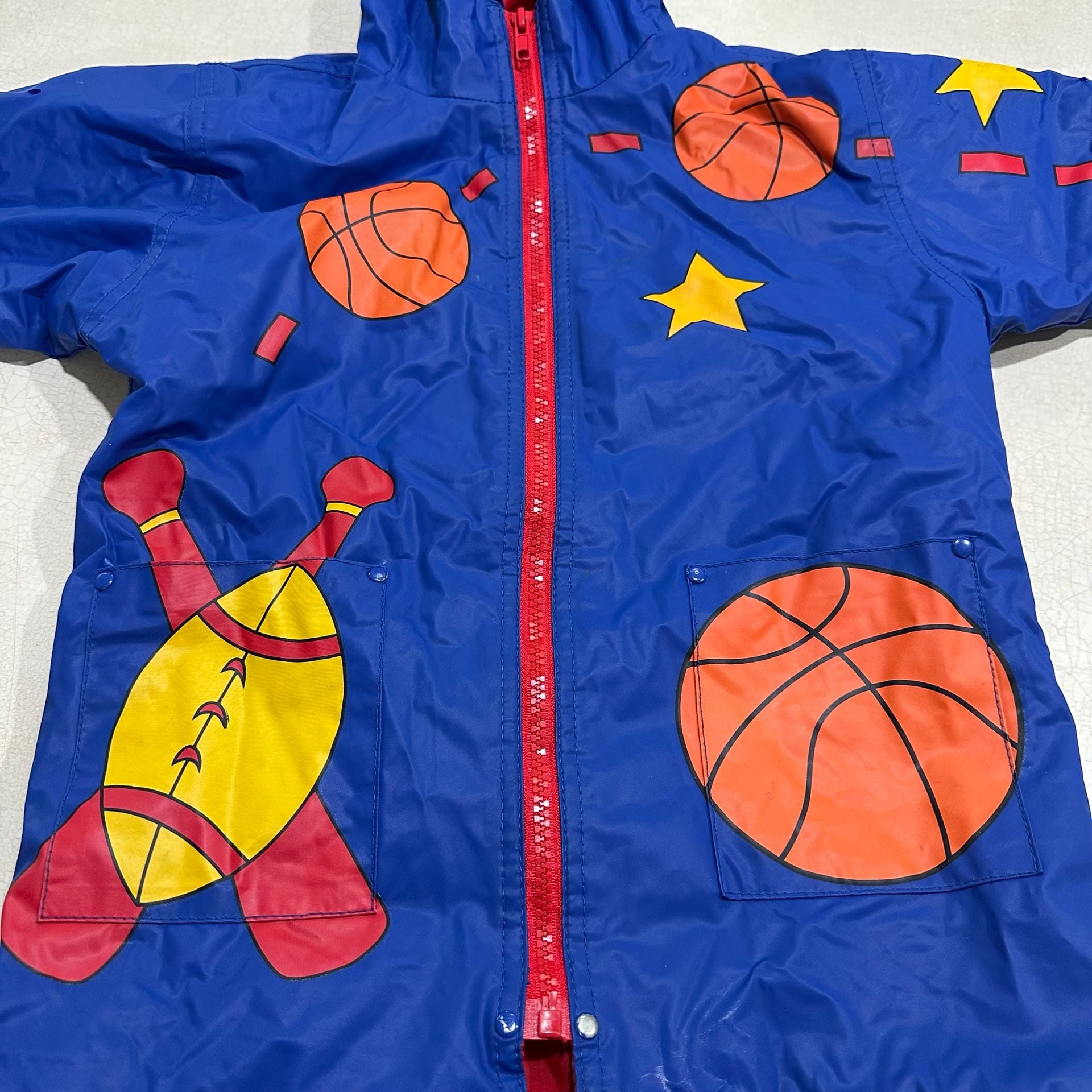 Wippette Kids Sports Print Hooded Rain Jacket Size 3T Blue Red 3