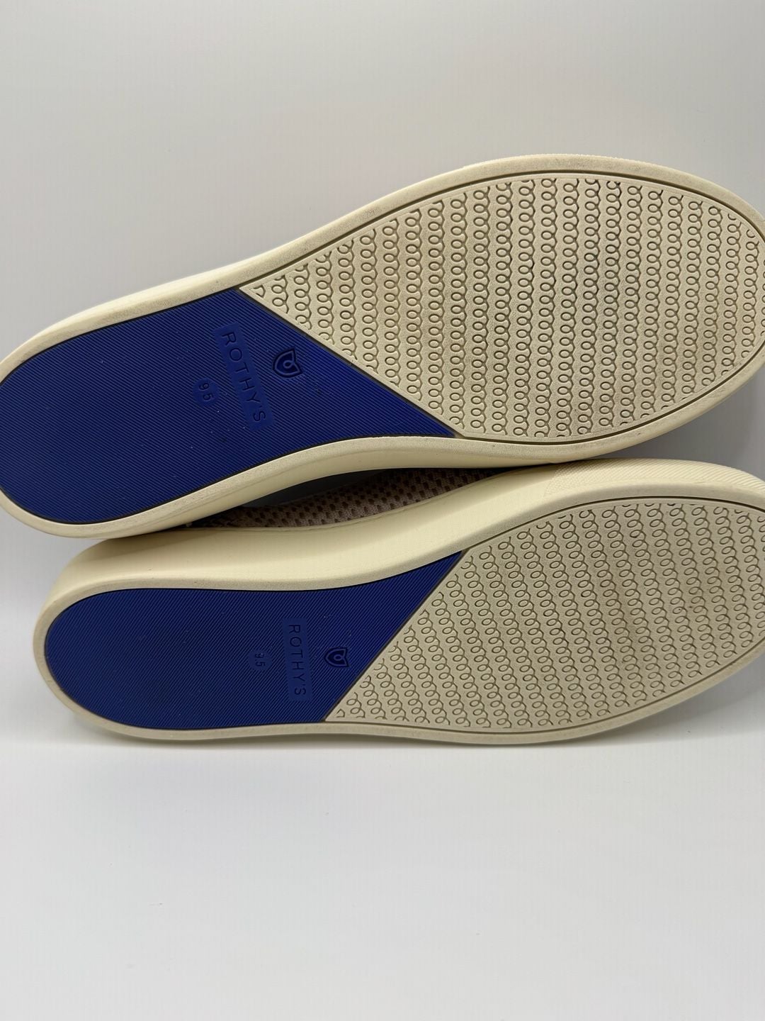 Rothy's Honeycomb Slip On Sneaker Lavender Textile Comfort Shoes 9.5 12