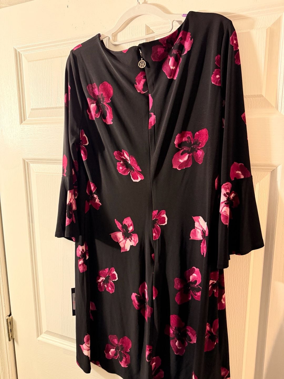Tommy Hilfiger Floral Bell Sleeve Dress Size 10 Black Pink Jersey NWT 7