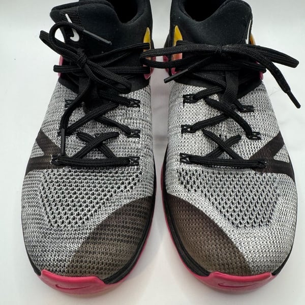 Nike Metcon Flyknit 3 Cross Training Shoes Black Gray Fuchsia Size 10