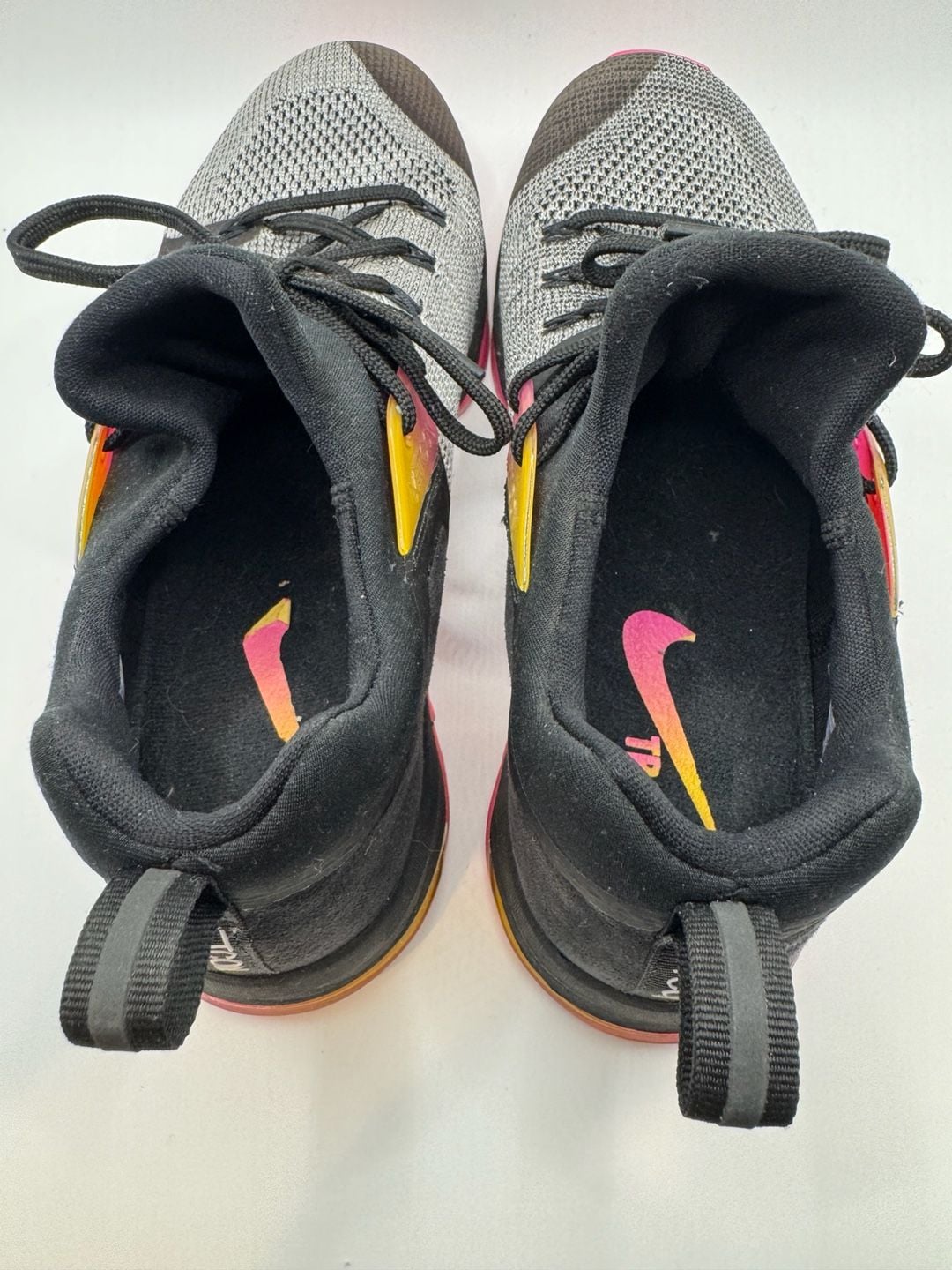 Nike Metcon Flyknit 3 Cross Training Shoes Black Gray Fuchsia Size 10 8