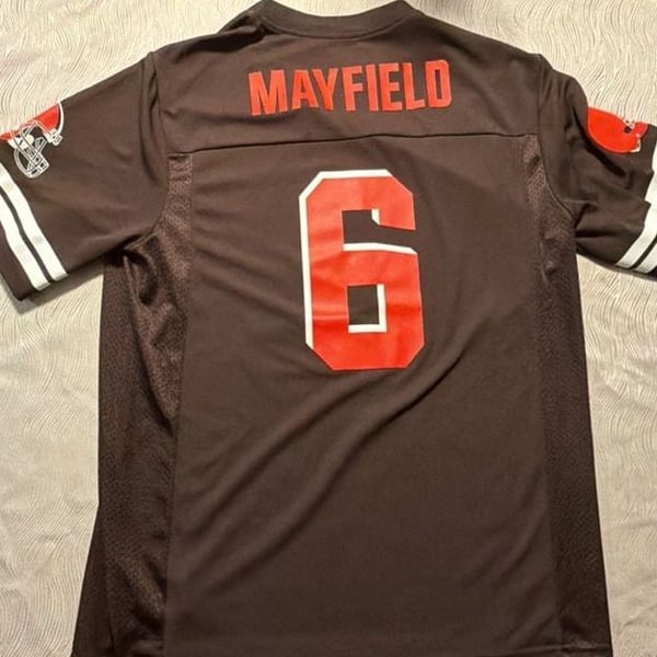 NFL Team Apparel Cleveland Browns Baker Mayfield #6 Jersey Size L Brown
