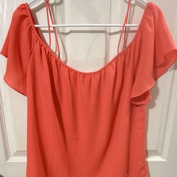 Calvin Klein Blouse Size M Coral Cold Shoulder Frill Sleeve