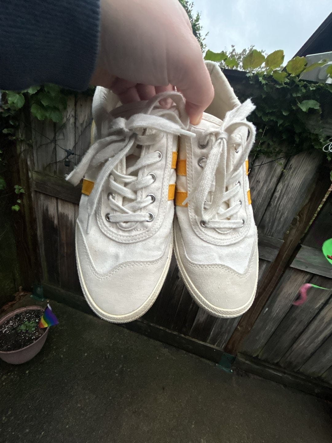 Gola CLA548 Womens Size 9 White Yellow Sneakers 3