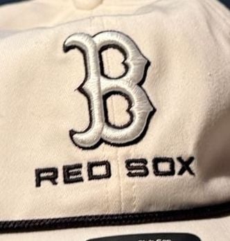 Nike Boston Red Sox White Club Cap M/L 3