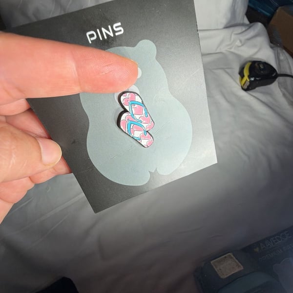 Flip Flop Enamel Pin Pink Blue Sandals Lapel Accessory
