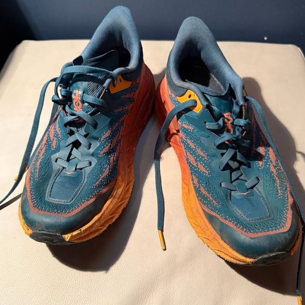 Hoka Speedgoat 5 Size 8B Blue Coral Trail Running Shoes