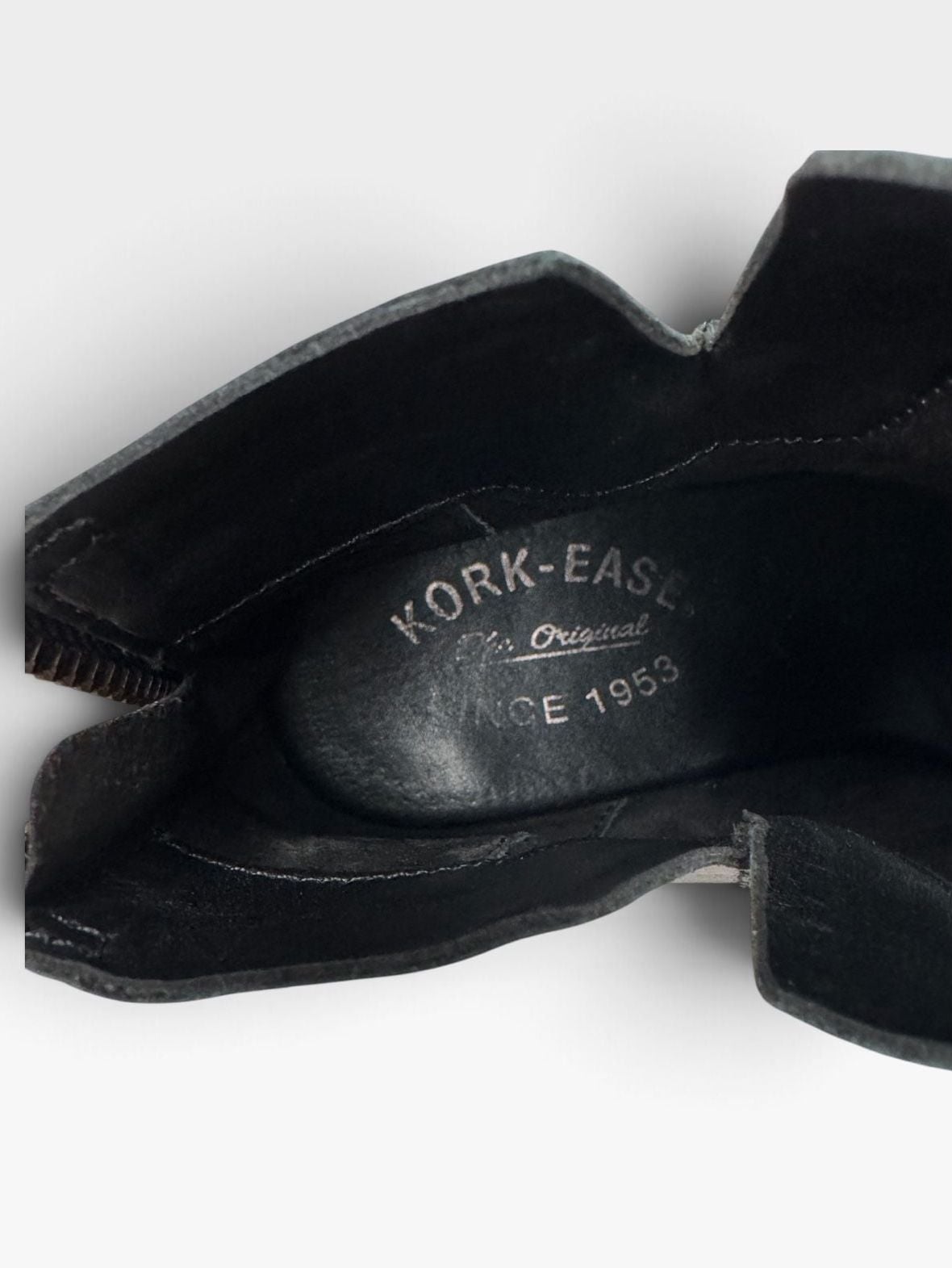 Kork-Ease Chandra Size 6.5M Black Leather Stacked Heel Booties 8